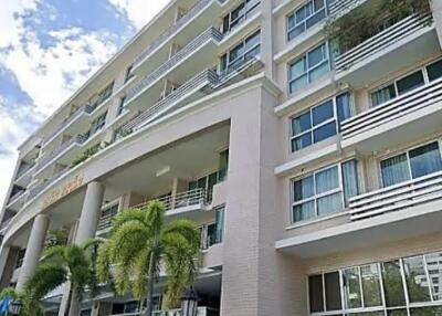 Navin Court 2 bedroom condo for sale