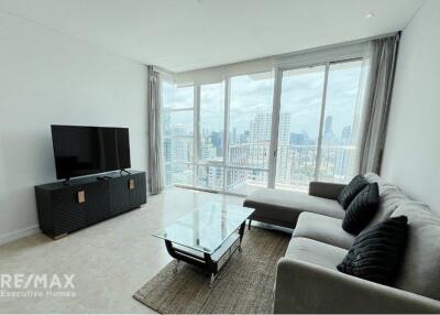 Pet Friendly 2-Bedroom High Floor Condo for Sale near BTS Ekkamai