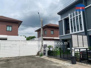 Exterior view of modern houses with driveway