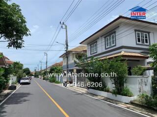 Street view of residential area with houses