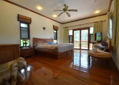 RAW22212: Luxurious Thai-Style Home Near Rawai Beach