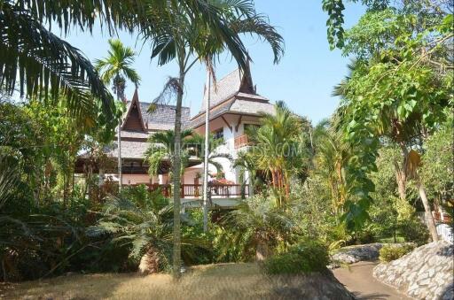 RAW22212: Luxurious Thai-Style Home Near Rawai Beach