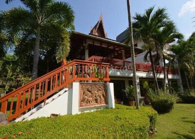 RAW22212: Luxurious Thai-Style Home Near Rawai Beach