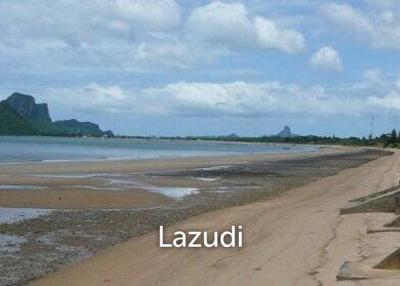 8 Rai of amazing Beachfront Land in Prachuap Khiri Khan (FINANCING POSSIBLE)