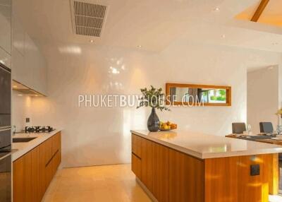 BAN22152: Contemporary Retreat with 3 Bedroom Villa Located in Bangtao Area