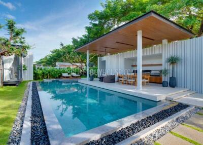 KAM22102: Affluent 4 Bedroom Villa For Sale in Kamala