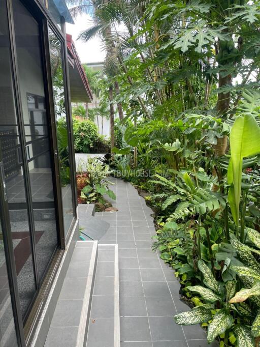 CHA21942: Amazing 4 bedroom Mansion Chalong  for Sale