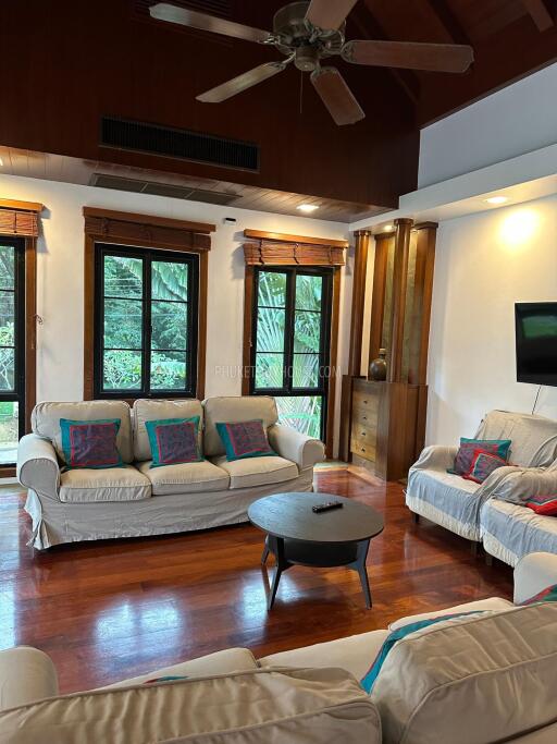 RAW21910: Elegant 4-Bedroom Villa Available in Rawai!