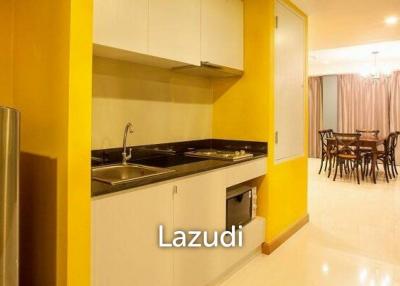 Beautufully 2 Bed Condo in Town