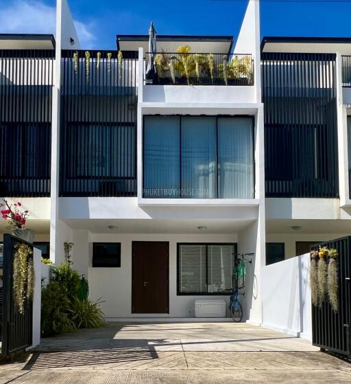 LAG21893: Cozy 3 Bed Townhouse In Laguna