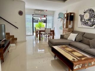 LAG21893: Cozy 3 Bed Townhouse In Laguna