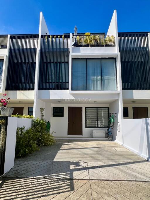 LAG21893: Cozy 3 Bed Townhouse In Laguna