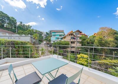 PAT21801: Four Bedroom Seaview Villa in Patong