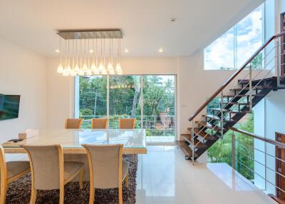 PAT21801: Four Bedroom Seaview Villa in Patong