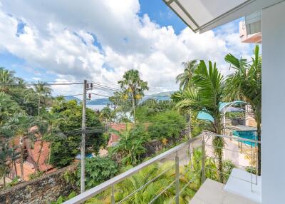 PAT21801: Four Bedroom Seaview Villa in Patong