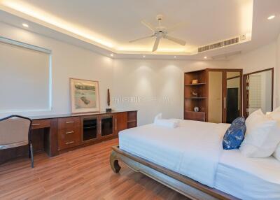 PAT21801: Four Bedroom Seaview Villa in Patong