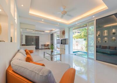 PAT21801: Four Bedroom Seaview Villa in Patong