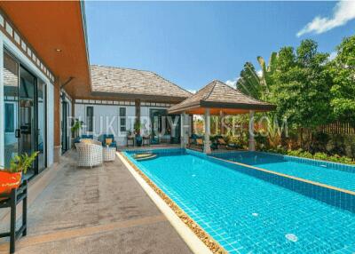 RAW21710: Five Bedroom Villa with Pool and Garden in Rawai