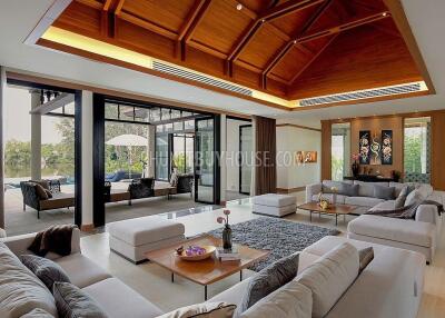 LAG6727: Luxury Beachfront Villa in Laguna, Bang Tao