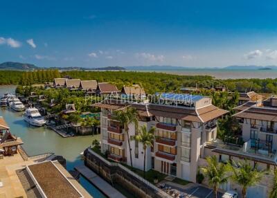 ISL6722: Luxury Penthouse with Own Yacht Marina in Koh Kaew