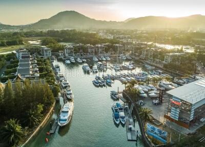 ISL6722: Luxury Penthouse with Own Yacht Marina in Koh Kaew