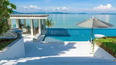 CAP6101: Luxury 6-bedroom Villa with a private Beach on its front and Panoramic Sea View