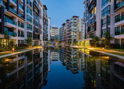 NAY5792: Elegant Apartment at Brand-new condominium in Nai Yang