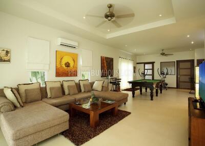 NAI5453: Amazing 7 Bedroom Pool Villa with Multiple Living areas