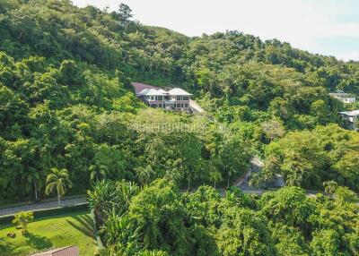 CAP5363: 3+1 Bedroom Seaview Villa near Cape Yamu