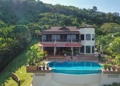 CAP5363: 3+1 Bedroom Seaview Villa near Cape Yamu