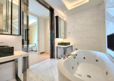 Luxurious bathroom with jacuzzi tub