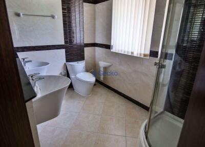 4 Bedrooms House in Jomtien Yacht club Na Jomtien H007475