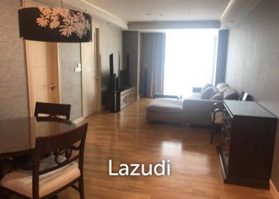 1 Bedroom 1 Bathroom 65 SQ.M Urbana Sathorn