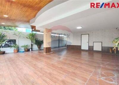 250 Sqm., 4 Beds Townhouse listed for ฿ 5,490,000.