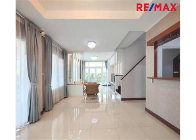 250 Sqm., 4 Beds Townhouse listed for ฿ 5,490,000.