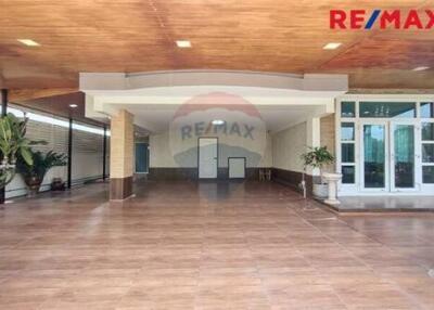 250 Sqm., 4 Beds Townhouse listed for ฿ 5,490,000.