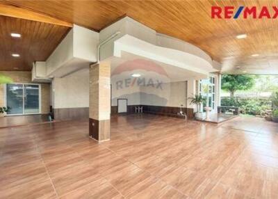 250 Sqm., 4 Beds Townhouse listed for ฿ 5,490,000.