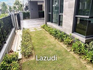 5 Bedrooms 4 Bathrooms 313 SQ.M The City Bangna