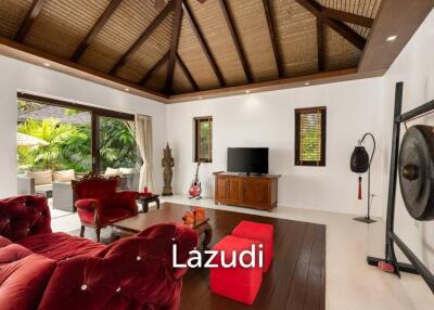 Luxury Bali Style Villa in Chaweng Noi