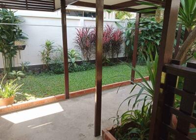 Covered patio with garden view