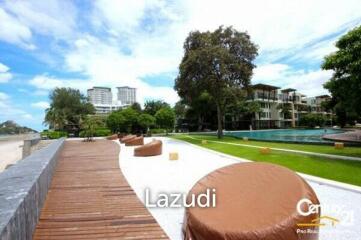 2 Bed Beachfront Condo with Pool View