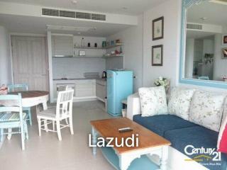 Beautiful 1 Bed Beachfront Condo