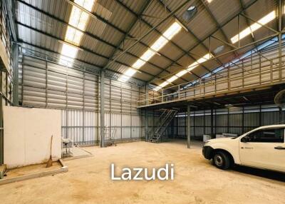 Warehouse for rent in Huaykwang