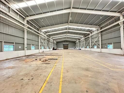 Spacious warehouse interior with high ceilings