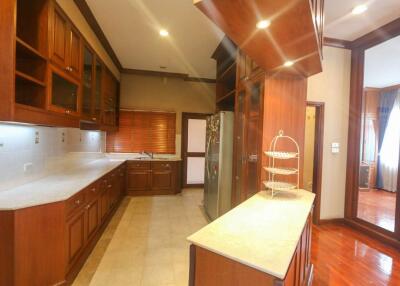 Spacious Property with Guest House Near International Schools