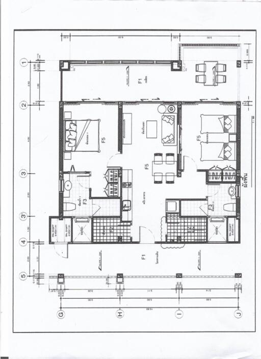 Nishaville: Seaview Apartment