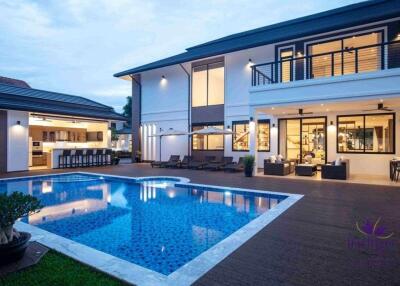 This project features a large, standalone pool villa on a 486.2 square wah plot with a total usable area of 868 square meters,Chang Kian, Muang ,Chiang Mai