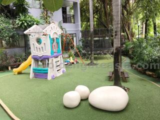 3 Bedrooms Family-Friendly Apartment - Sukhumvit 39, Phrom Phong