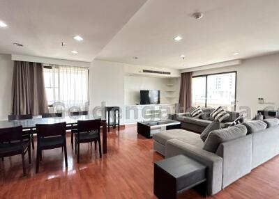 3 Bedrooms Furnished Family Condo - Sukhumvit 39 Phrom Phong