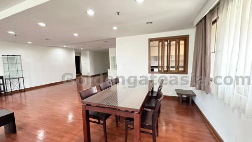 3 Bedrooms Furnished Family Condo - Sukhumvit 39 Phrom Phong